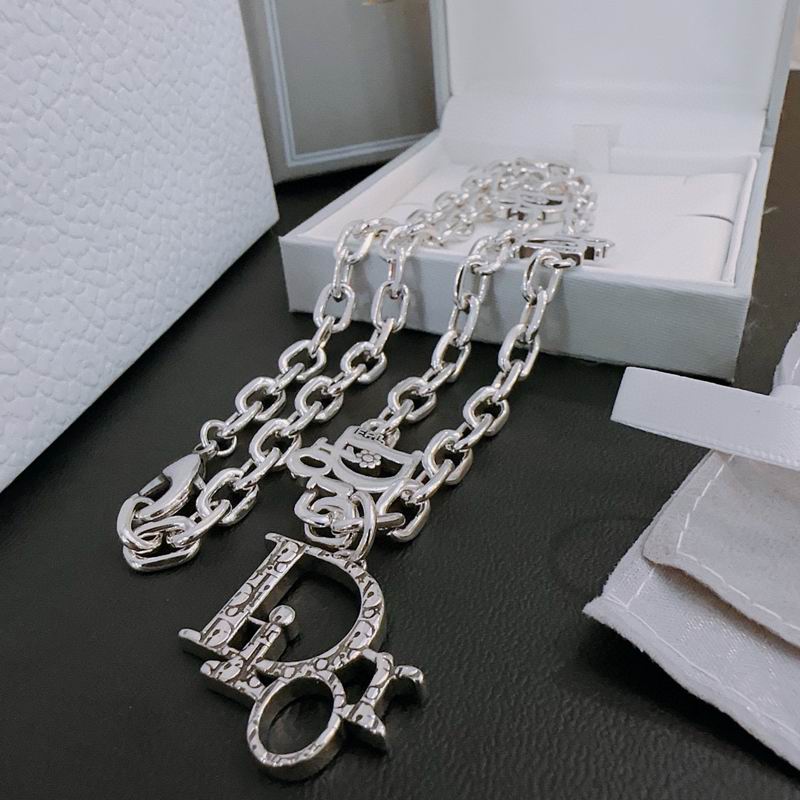 Dior Necklace 05lyr440